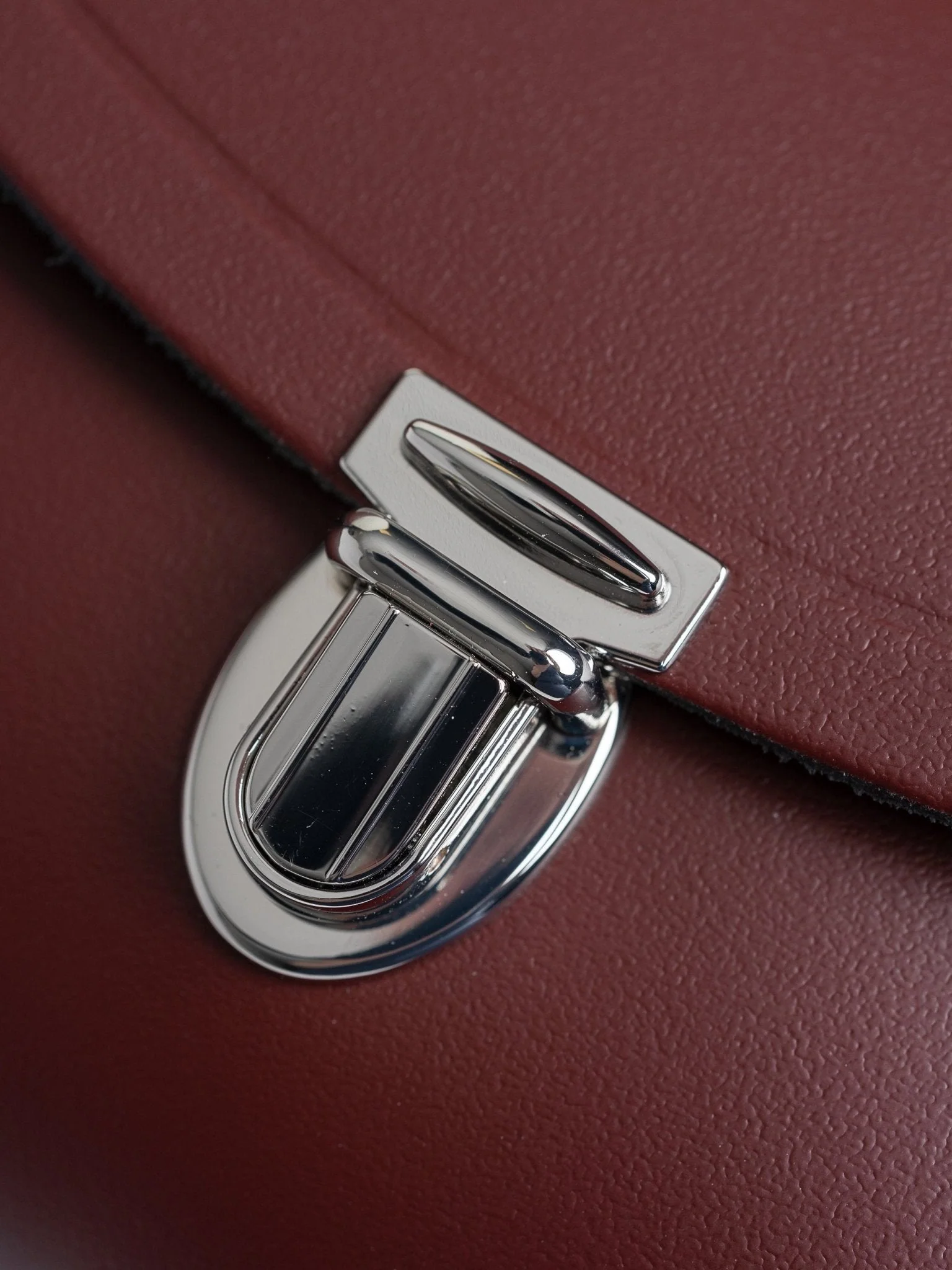The Pushlock - Oxblood - Image 5