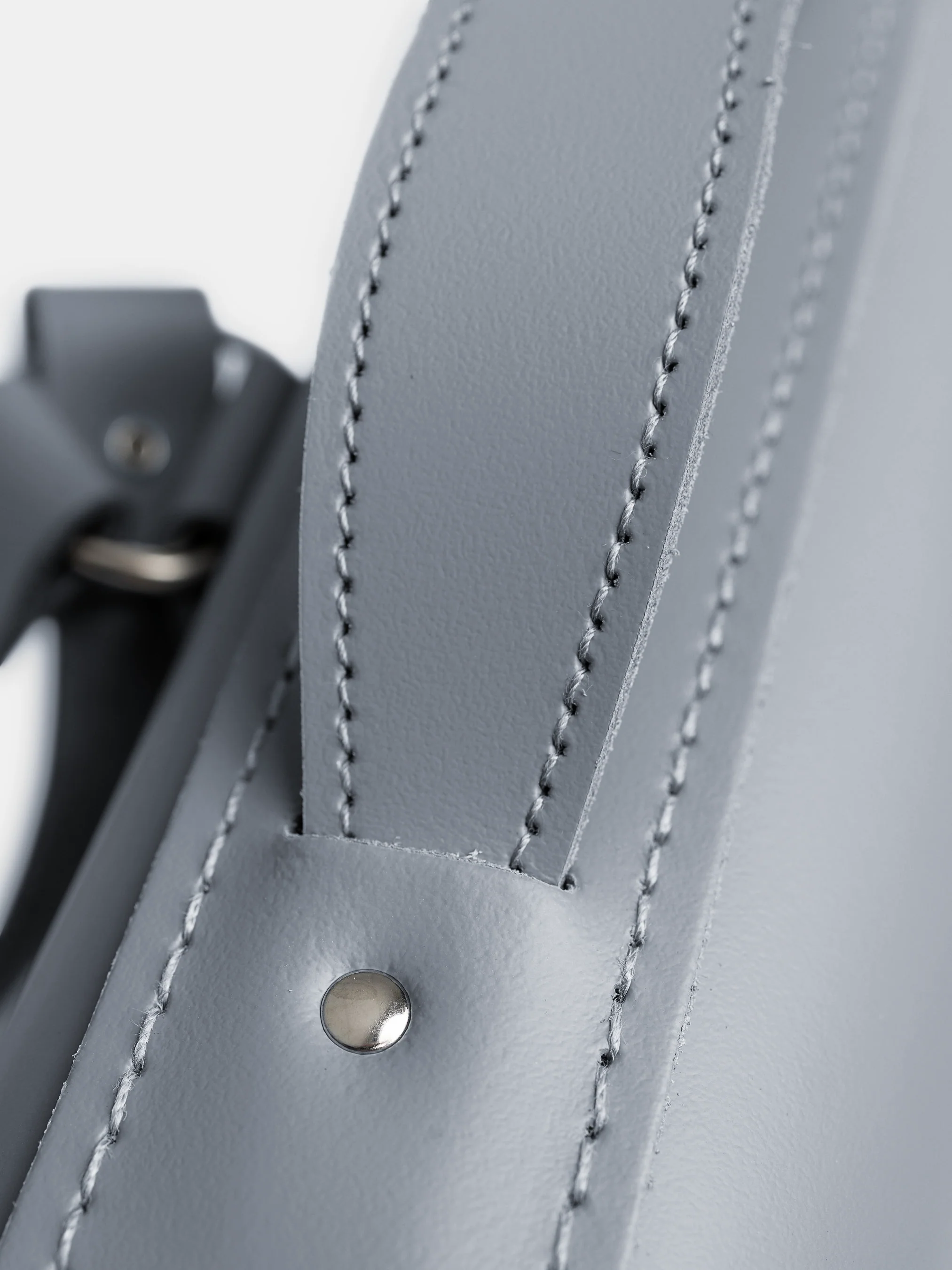The Small Portrait Backpack - French Grey - Image 7