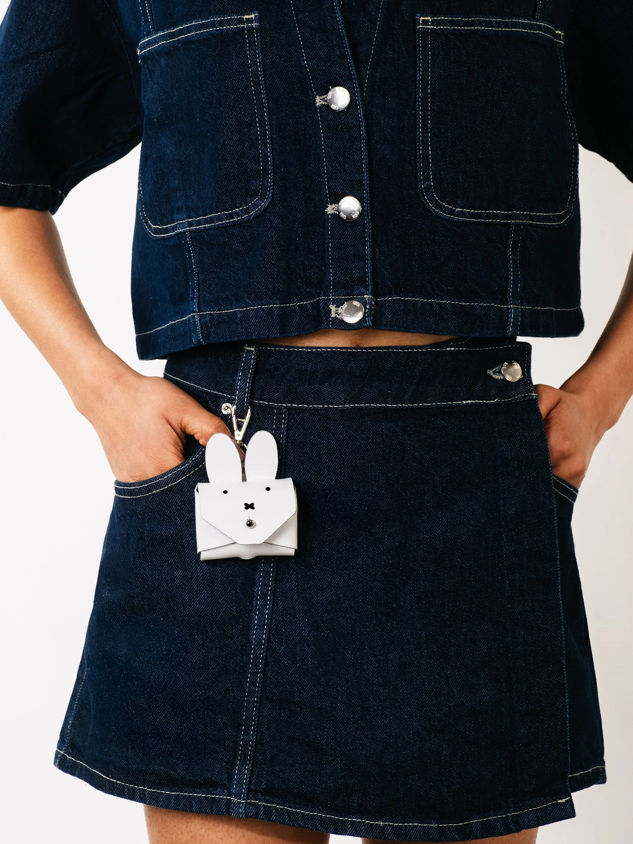 The Miffy AirPods Pro Case - Brilliant White - Image 2