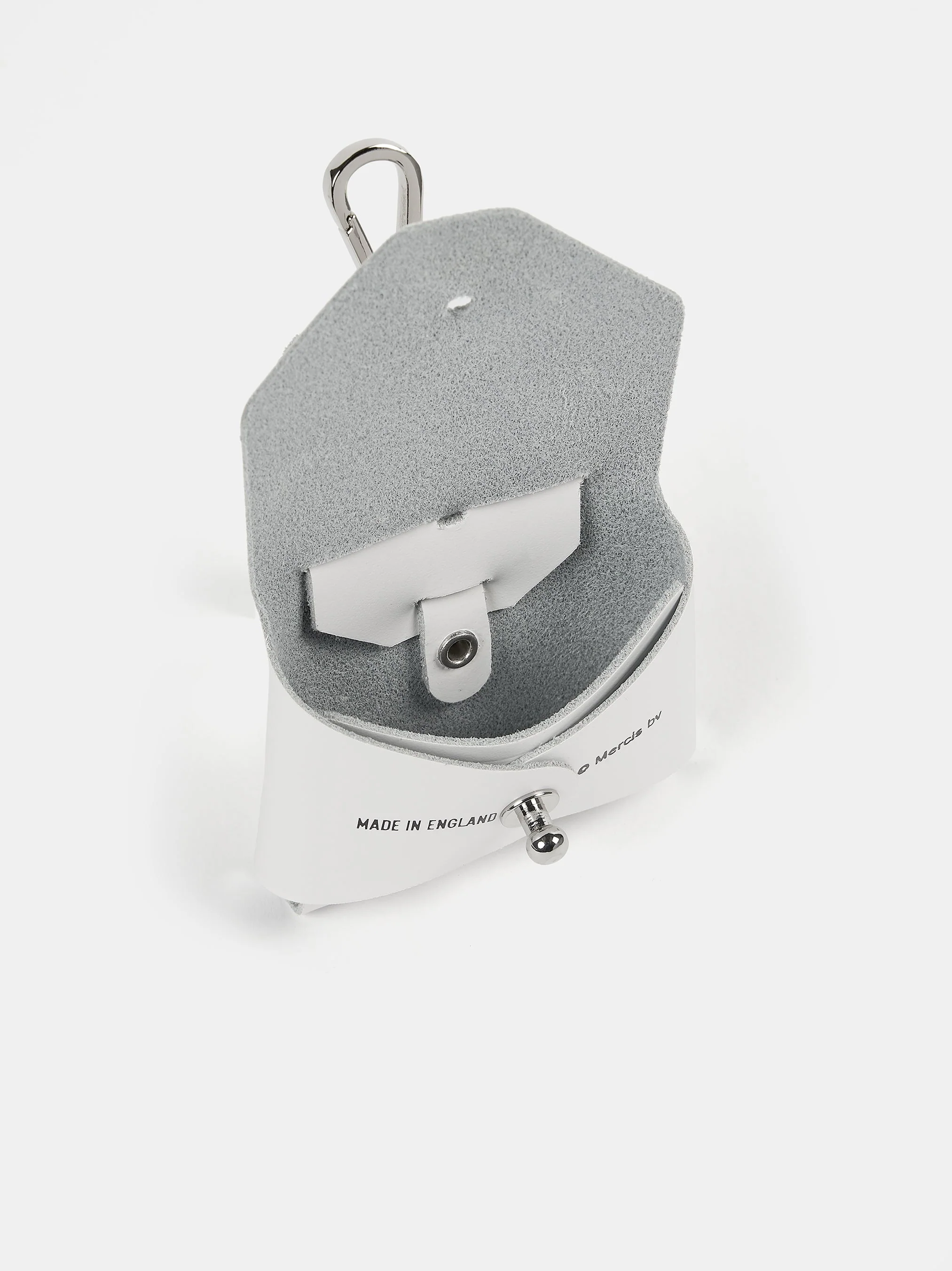 The Miffy AirPods Pro Case - Brilliant White - Image 4