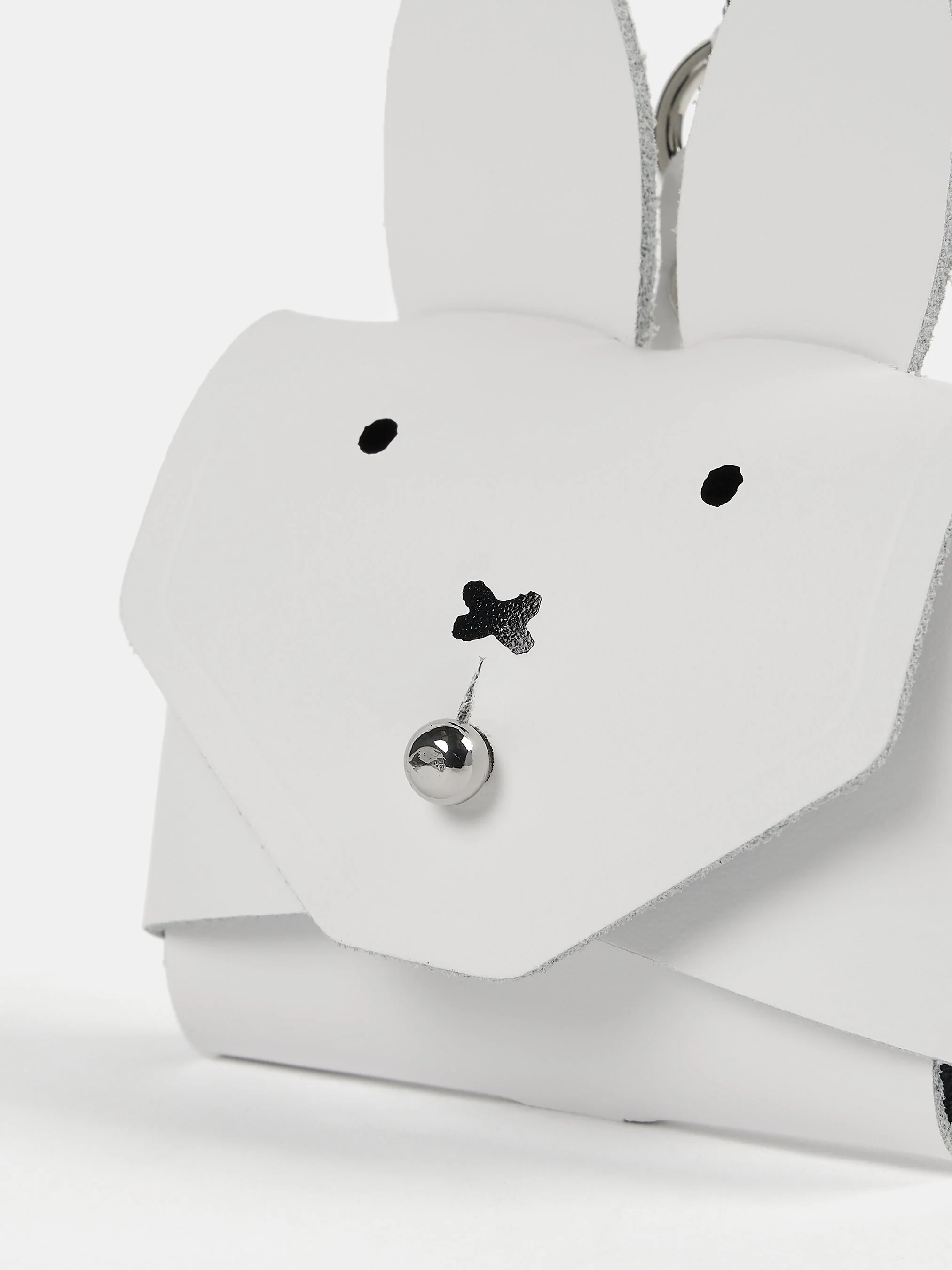 The Miffy AirPods Pro Case - Brilliant White - Image 5